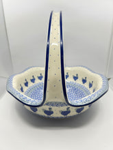 Load image into Gallery viewer, Basket with Handles ~ 2596X - T3*