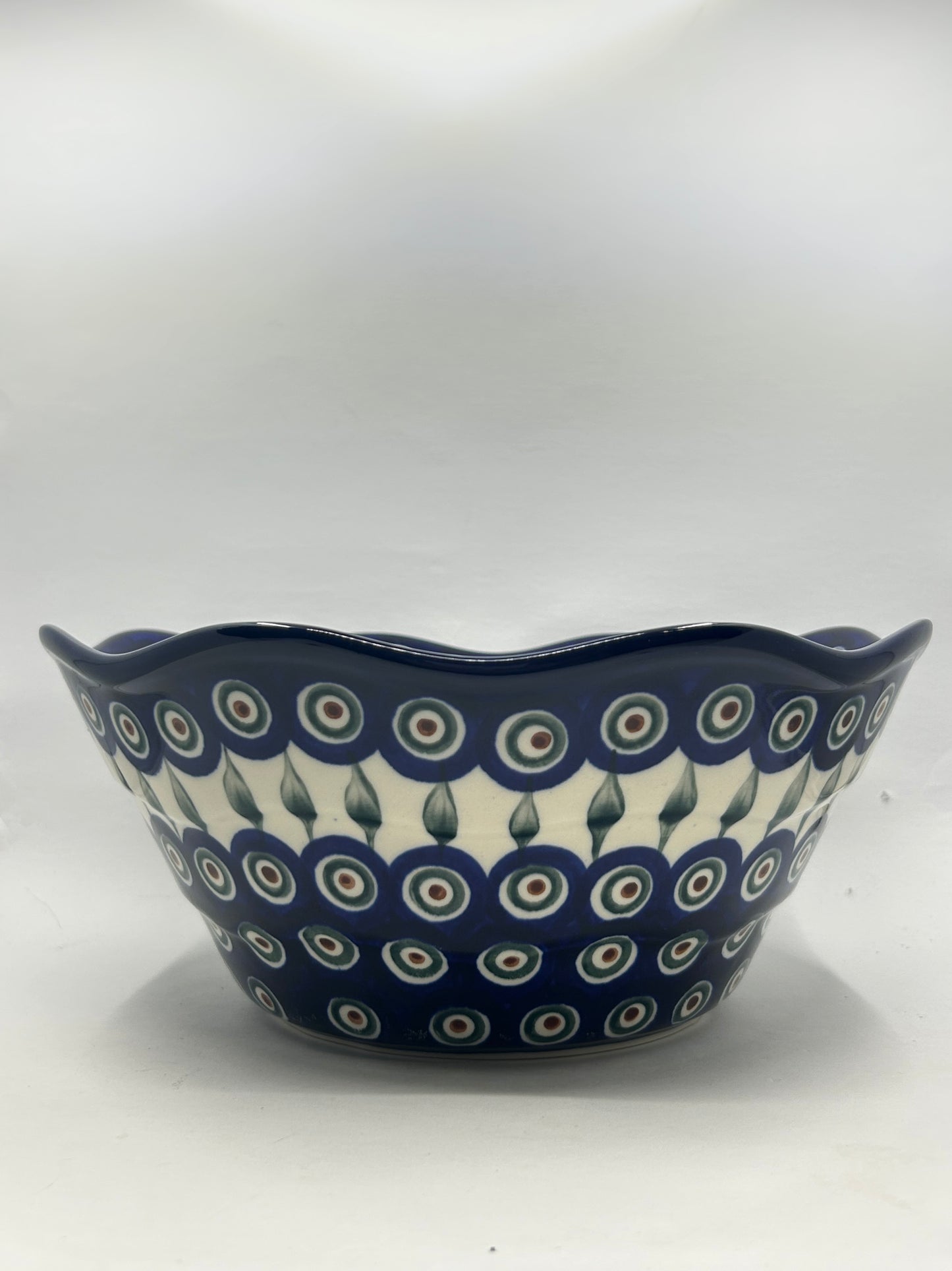 Bowl ~ Wavy Edge ~ Medium ~ 10 inch - 54X - T3*
