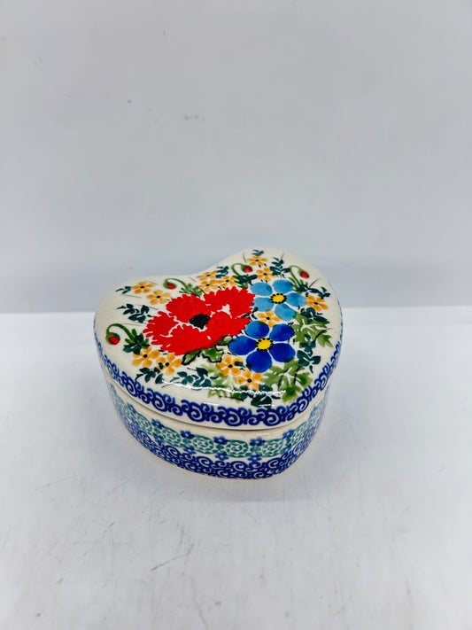 Heart Shaped Container ~ 4" ~ U5149 - U4!