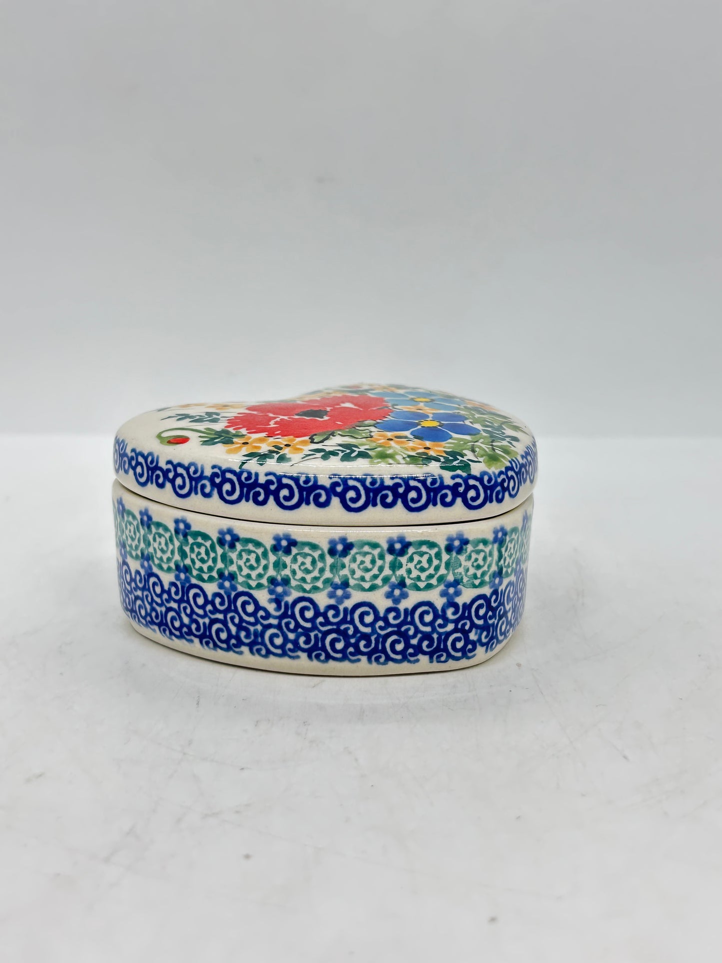 Heart Shaped Container ~ 4" ~ U5149 - U4!