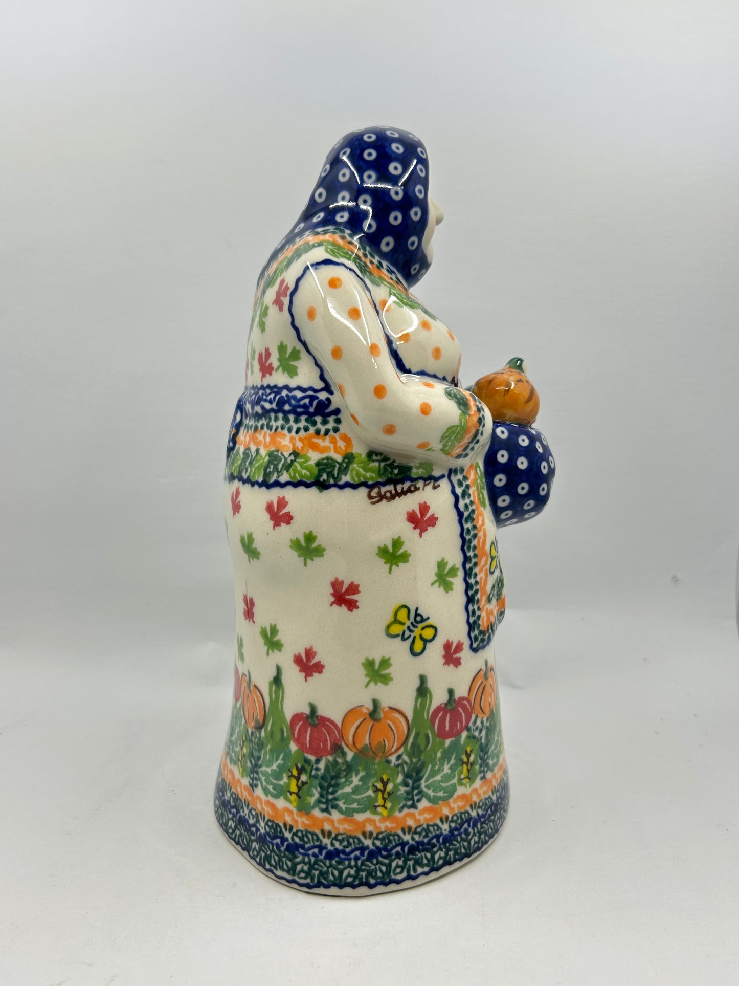 Babcia with Vegetables - Limited Edition - U-H3