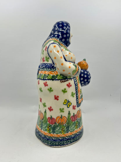 Babcia with Vegetables - Limited Edition - U-H3