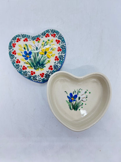 Heart Shaped Container ~ 4" ~ U5131 - U4!