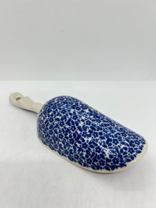 Scoop ~ 9 inch ~ 2396 - T3!