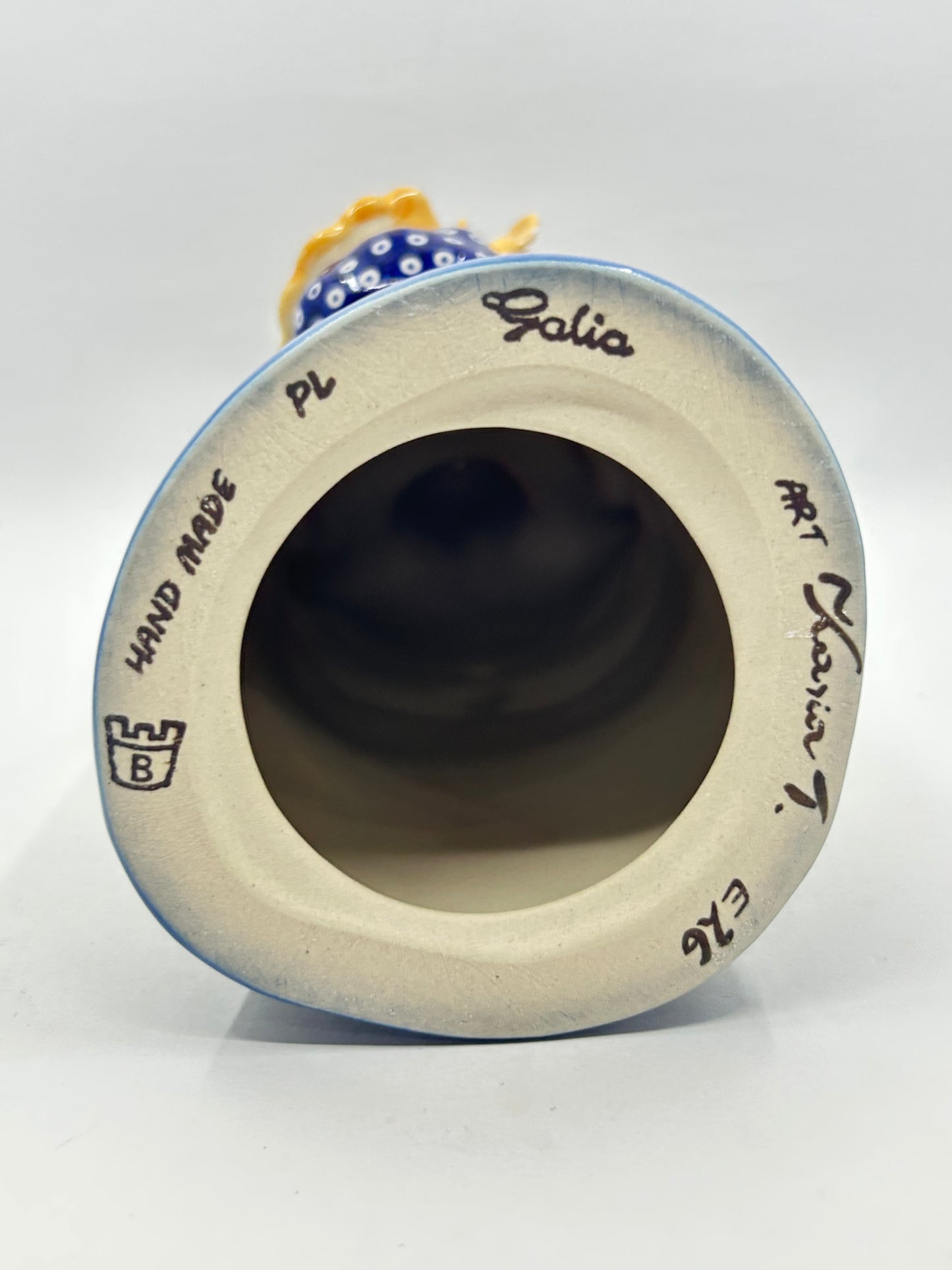 Babcia with Pierogi - Limited Edition U-LA1