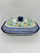 Load image into Gallery viewer, Baker ~ Covered Casserole ~ 9.5 x 12 inch ~ U5106 ~ U3!