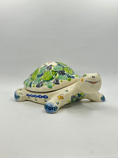 Turtle with cover that comes off  - A-L2 - Art