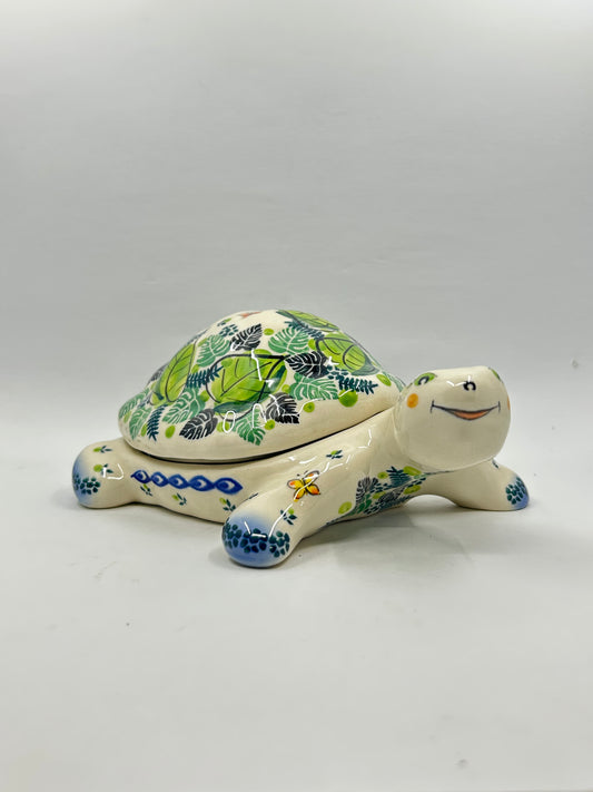 Turtle with cover that comes off  - A-L2 - Art