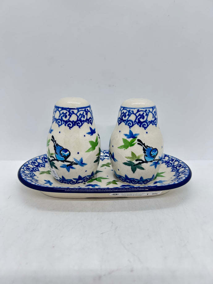 Salt and Pepper ~ 3.25 inch ~ 3235X ~ T4!