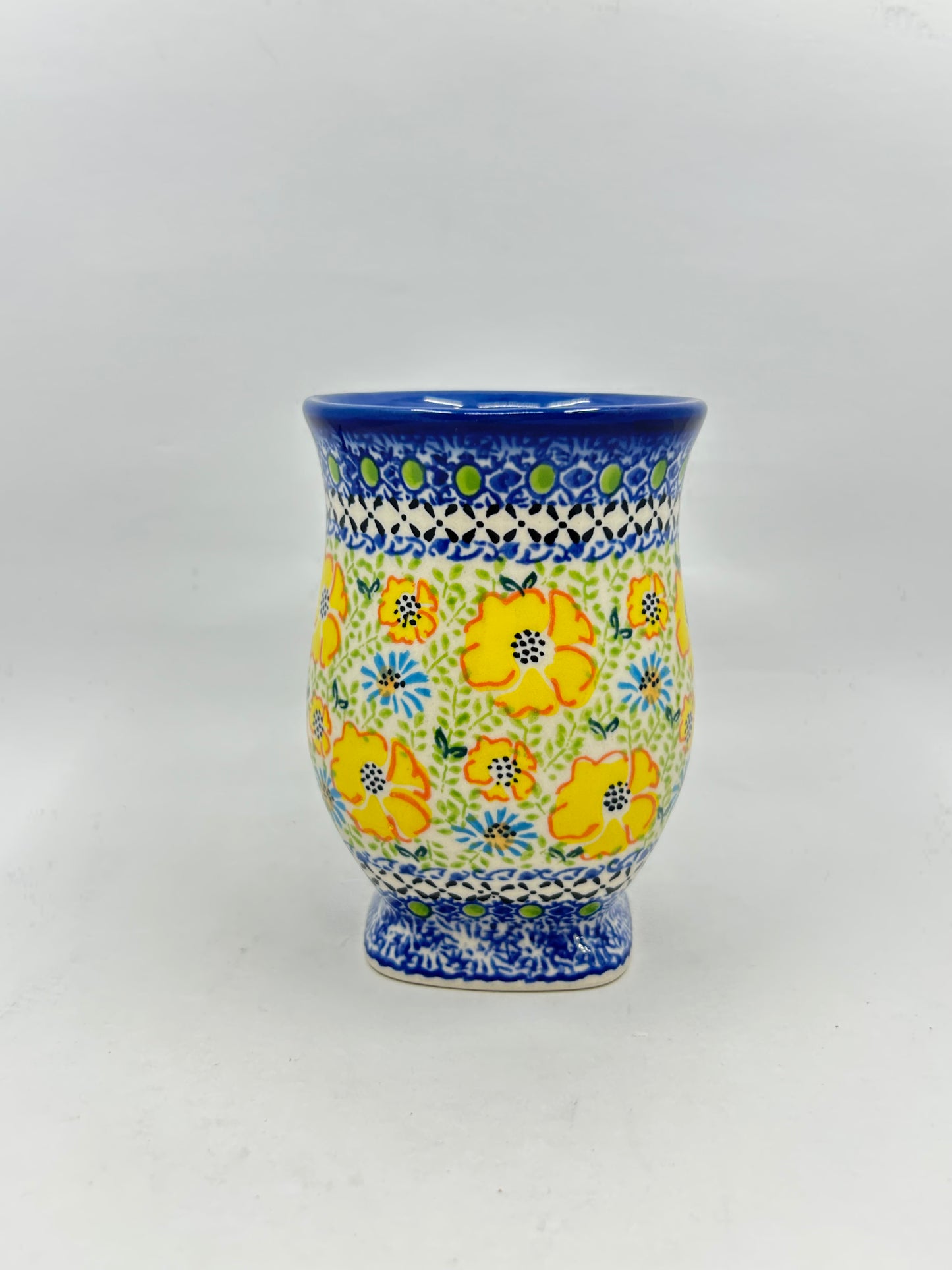 W10 Pencil Vase - U-E2
