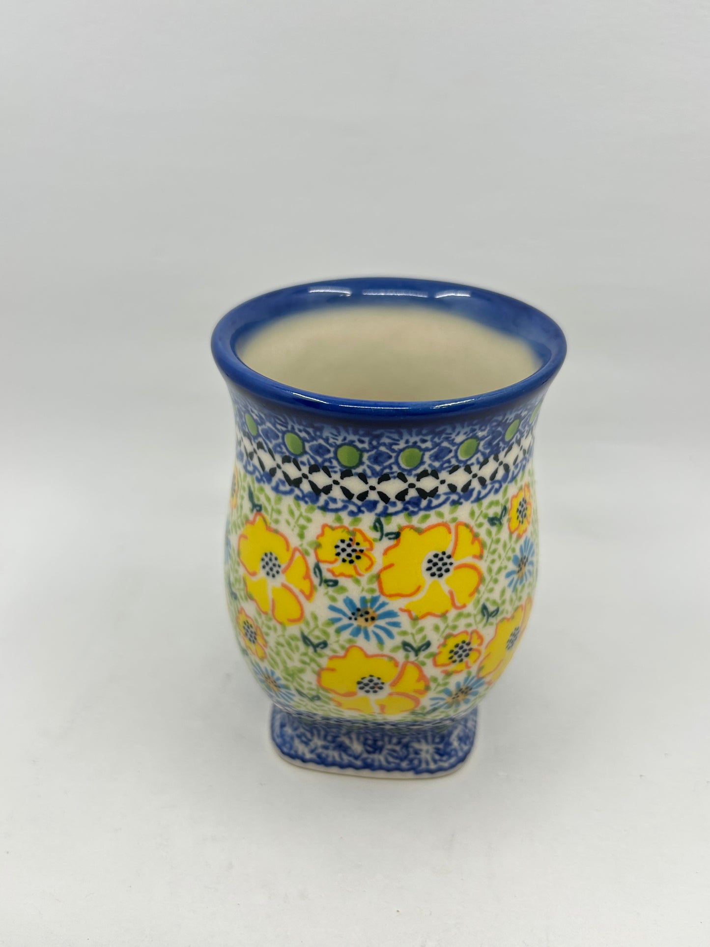W10 Pencil Vase - U-E2