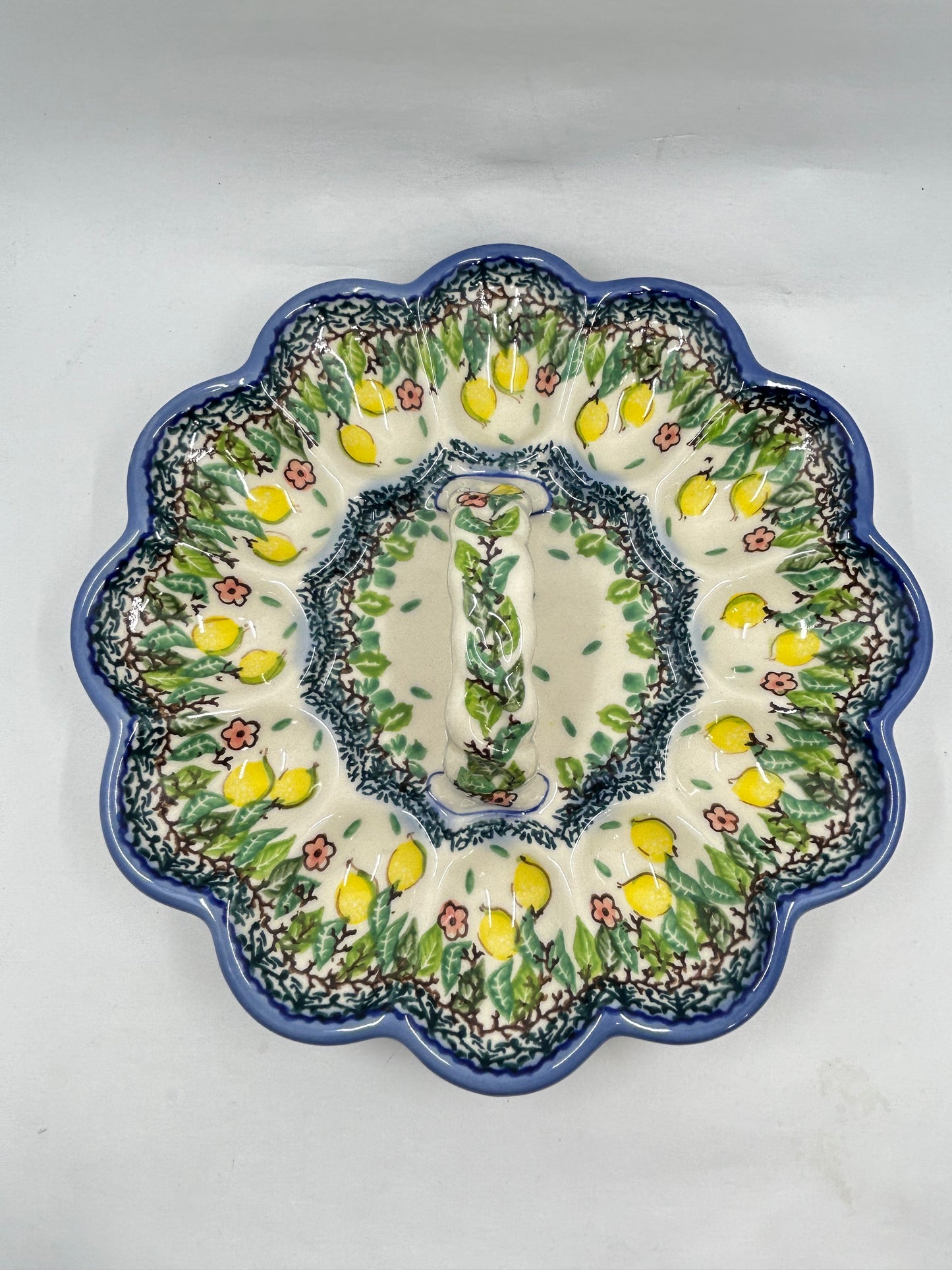 T13 Egg Dish with Handle - U-CT