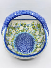 Load image into Gallery viewer, Large Basket - U685