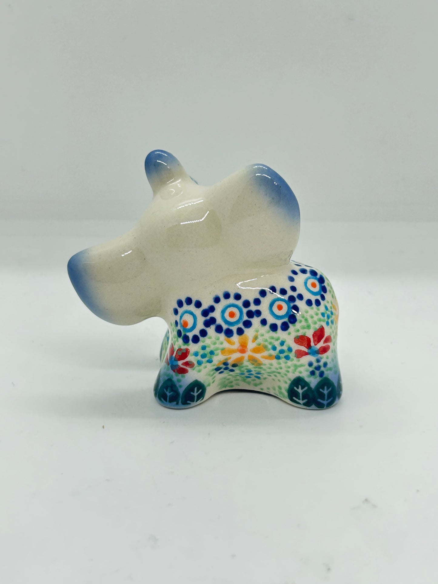 Standing Elephant - U-KL
