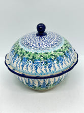Load image into Gallery viewer, Baker ~ Wavy Edge Oval with Lid ~ 9.5 inch ~ 3300X ~ T4!