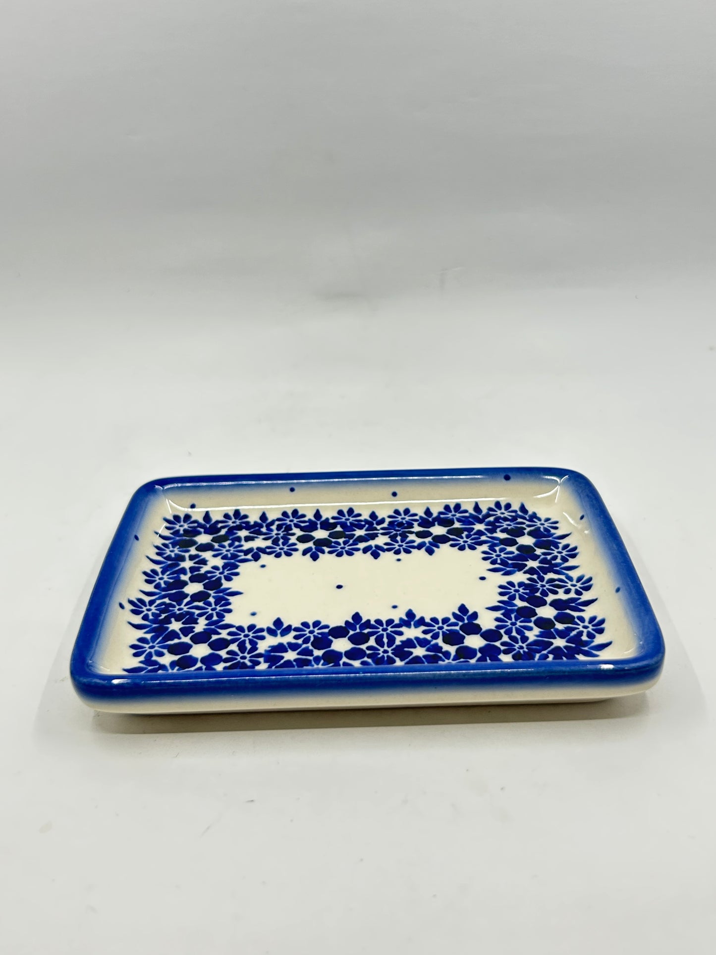 Flat Soap Dish with Rim - D51