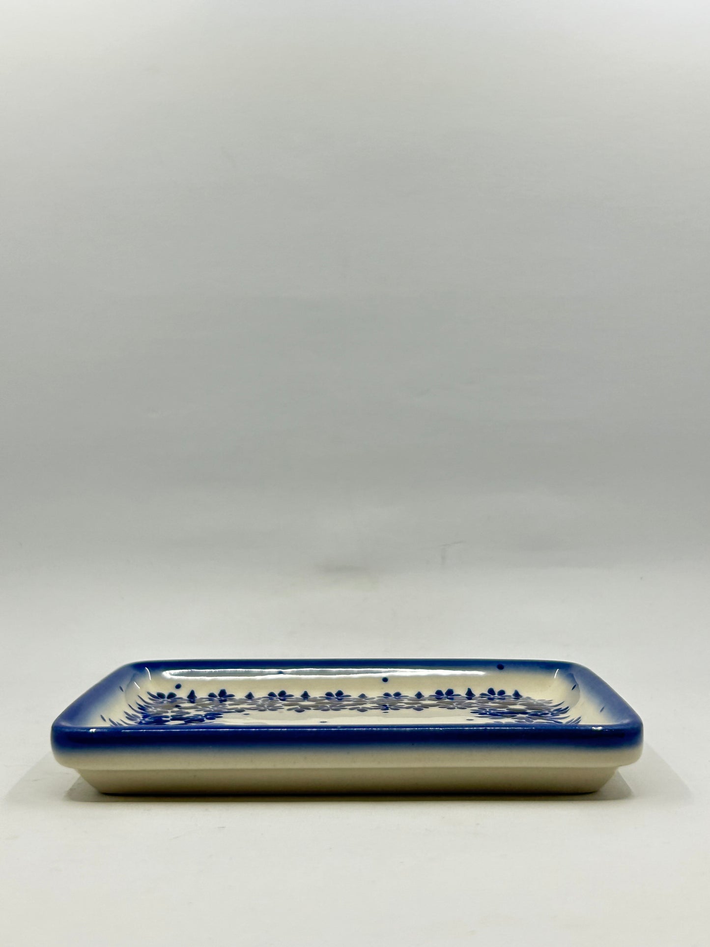 Flat Soap Dish with Rim - D51