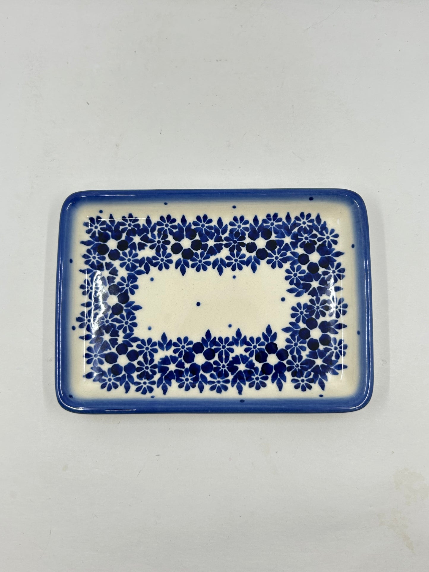 Flat Soap Dish with Rim - D51