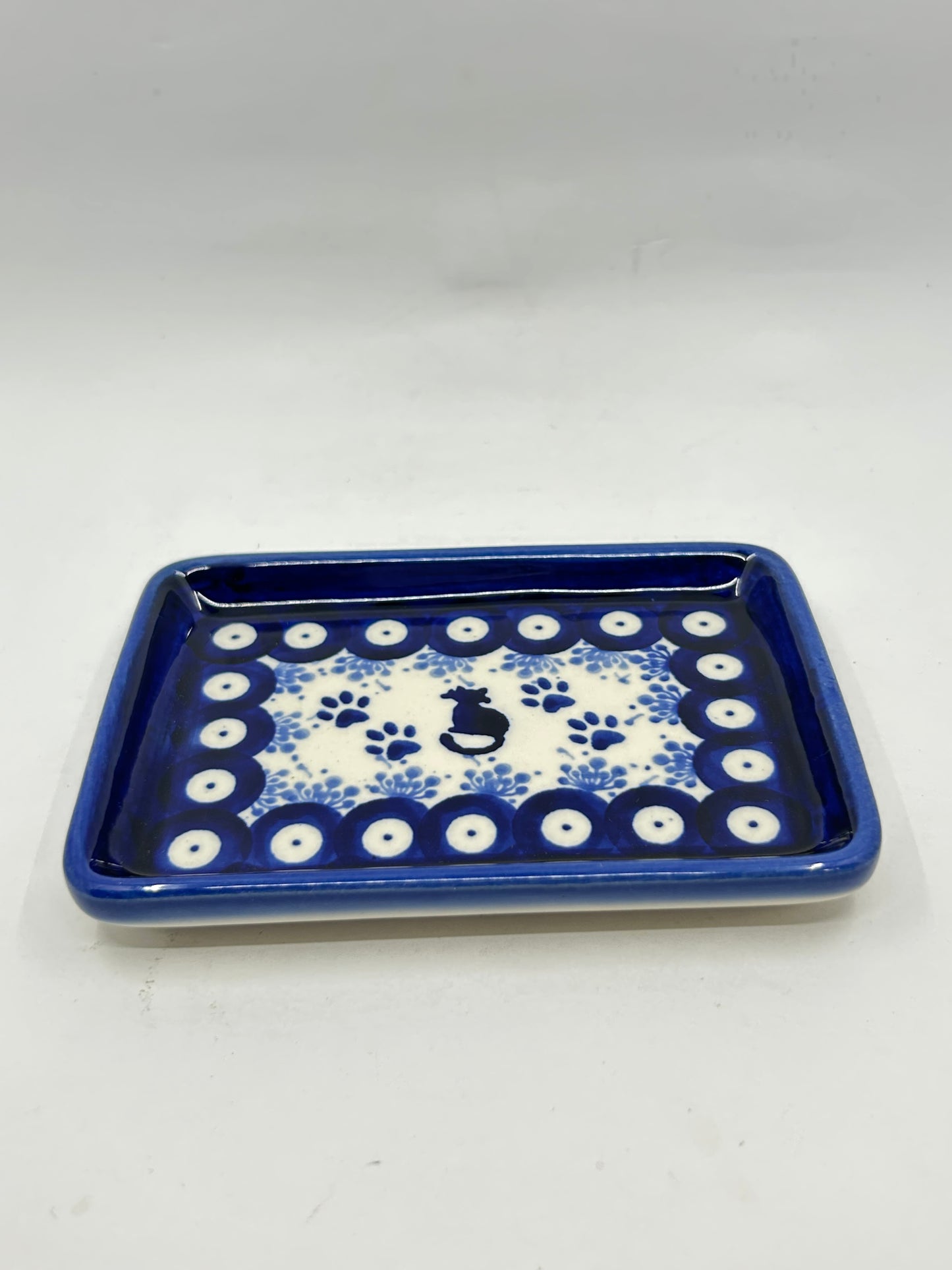 Flat Soap Dish with Rim - D116