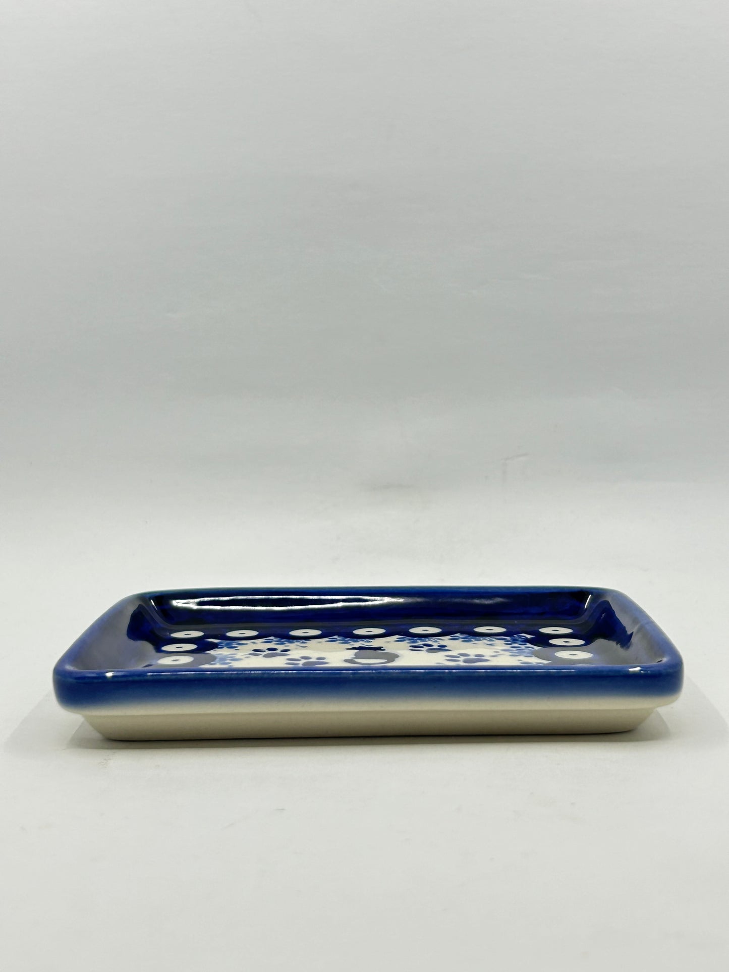 Flat Soap Dish with Rim - D116