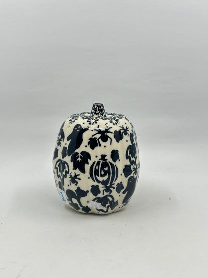 A444 Small Pumpkins Black Halloween - D92