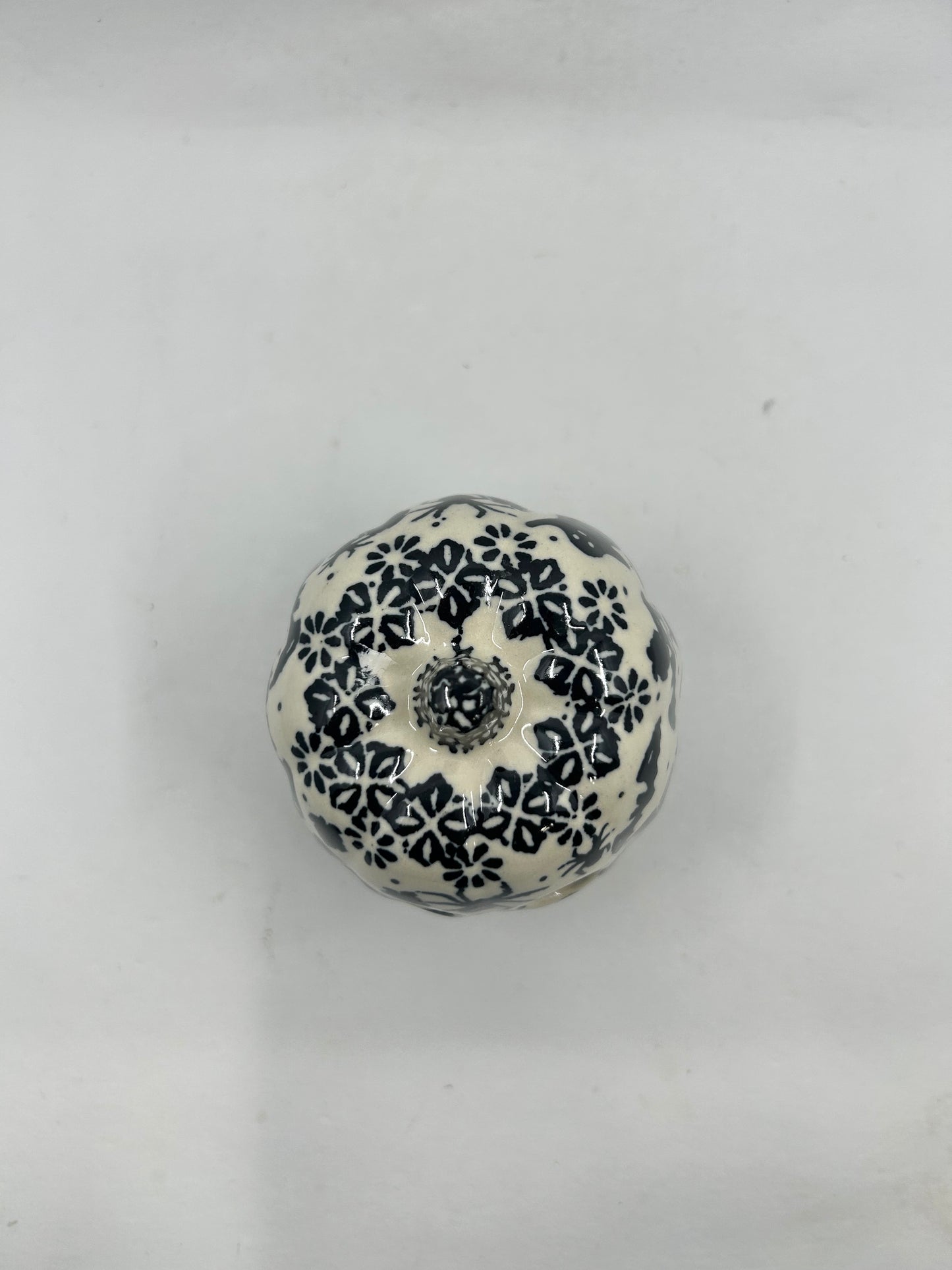 A444 Small Pumpkins Black Halloween - D92