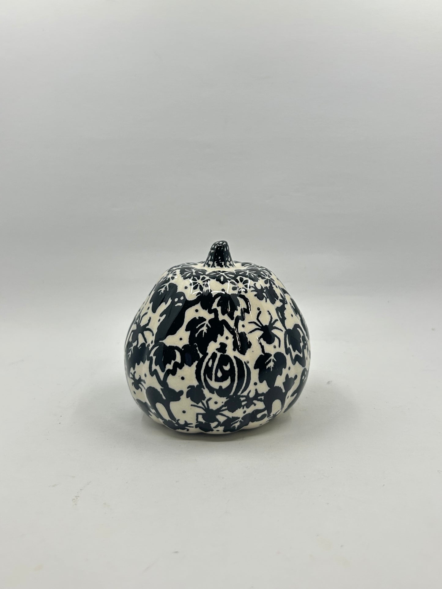A445 Small Pumpkins Black Halloween D92