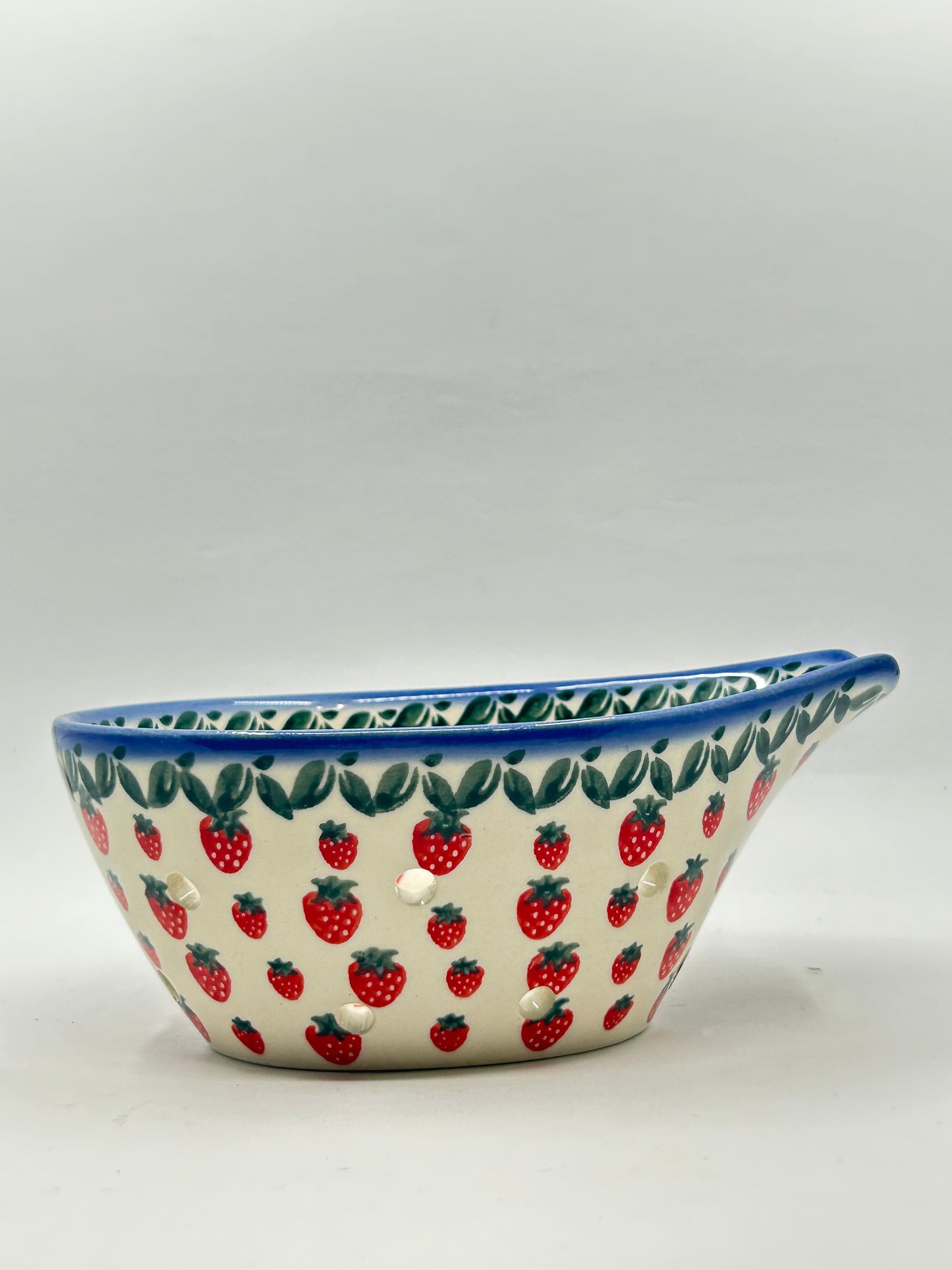 A506 Colander - D139