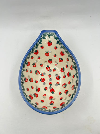 A506 Colander - D139
