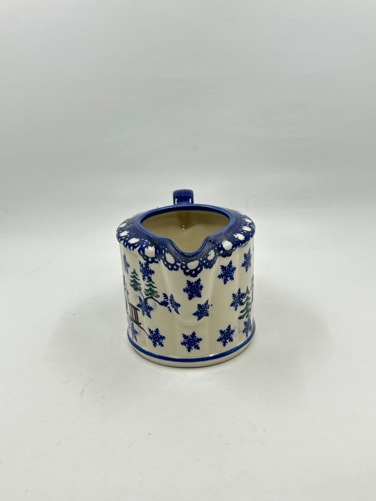 Creamer - D33
