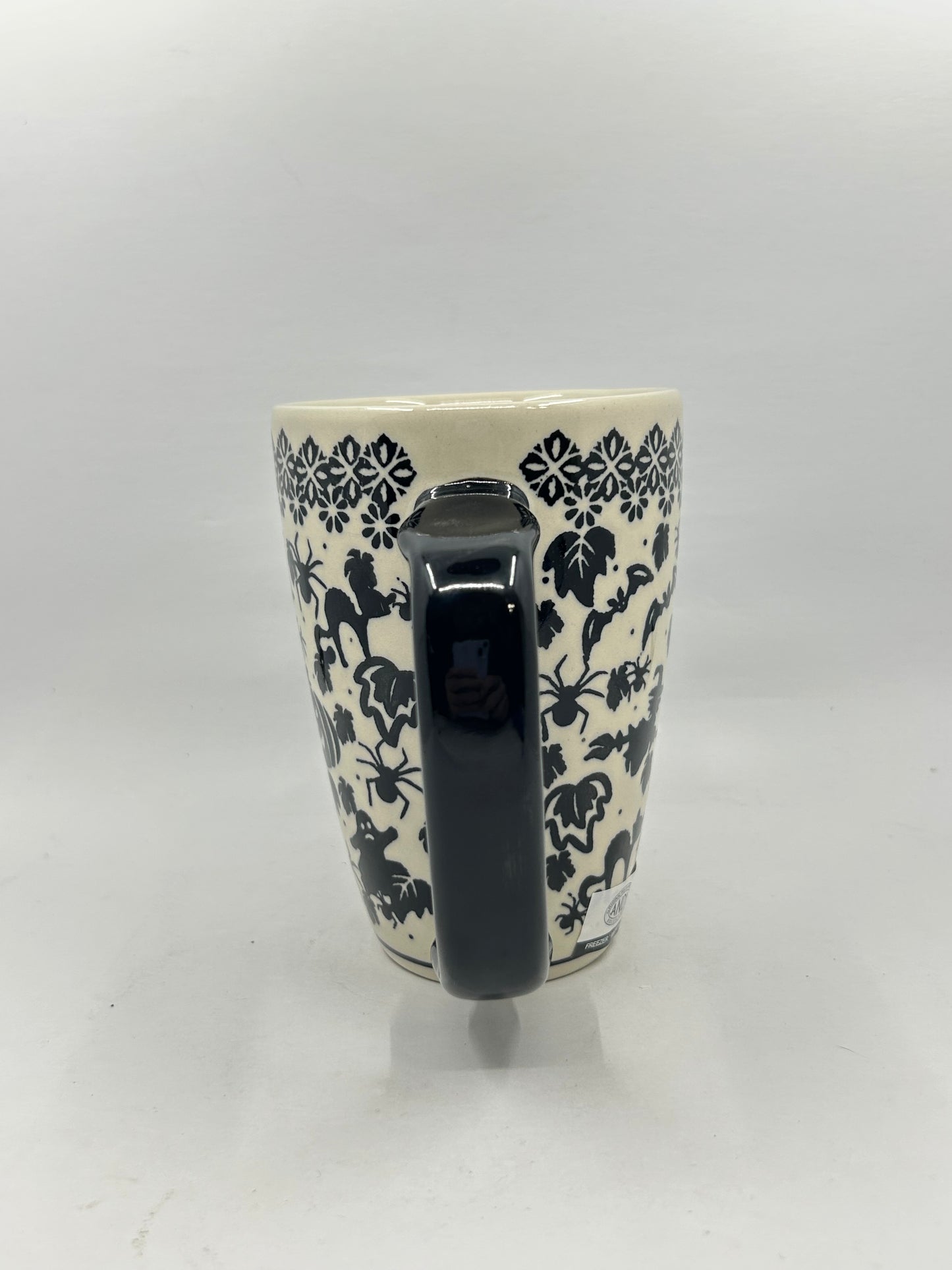 A40 Black Halloween 16 oz. mug - D92