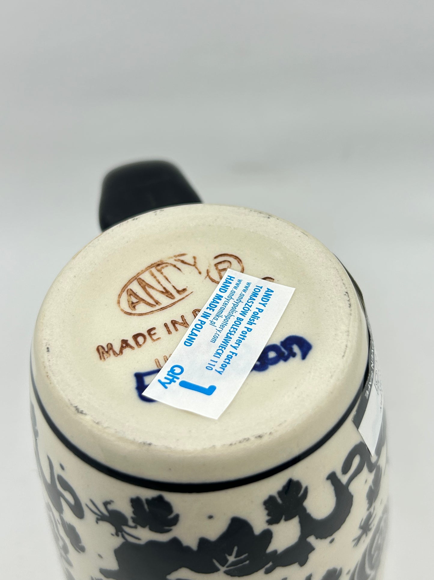 A40 Black Halloween 16 oz. mug - D92
