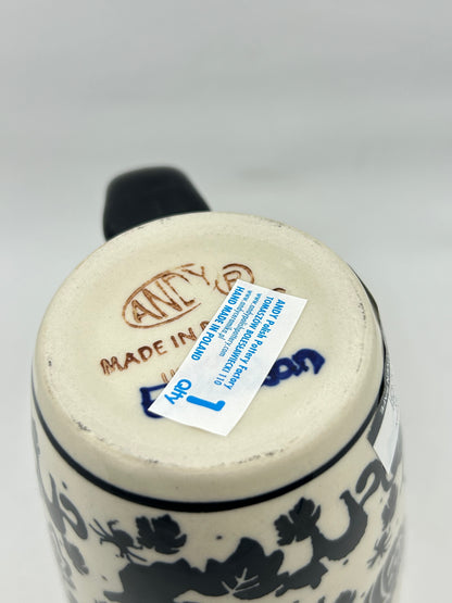 A40 Black Halloween 16 oz. mug - D92