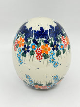 Load image into Gallery viewer, Medium Egg - D23