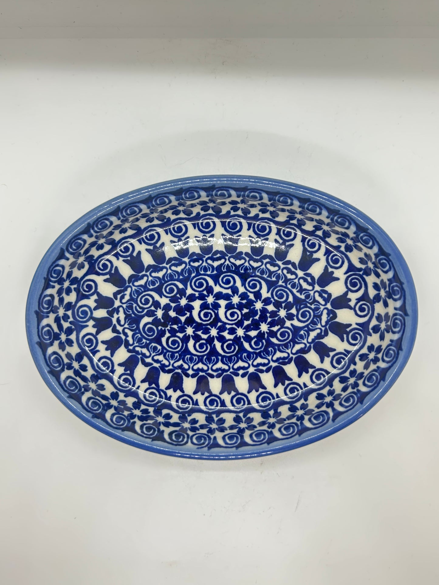 Oval Tray A98 - D25