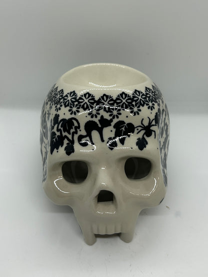 A111 ~ Skull Halloween ~ D92