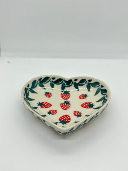 A7 Saucer Heart - D139