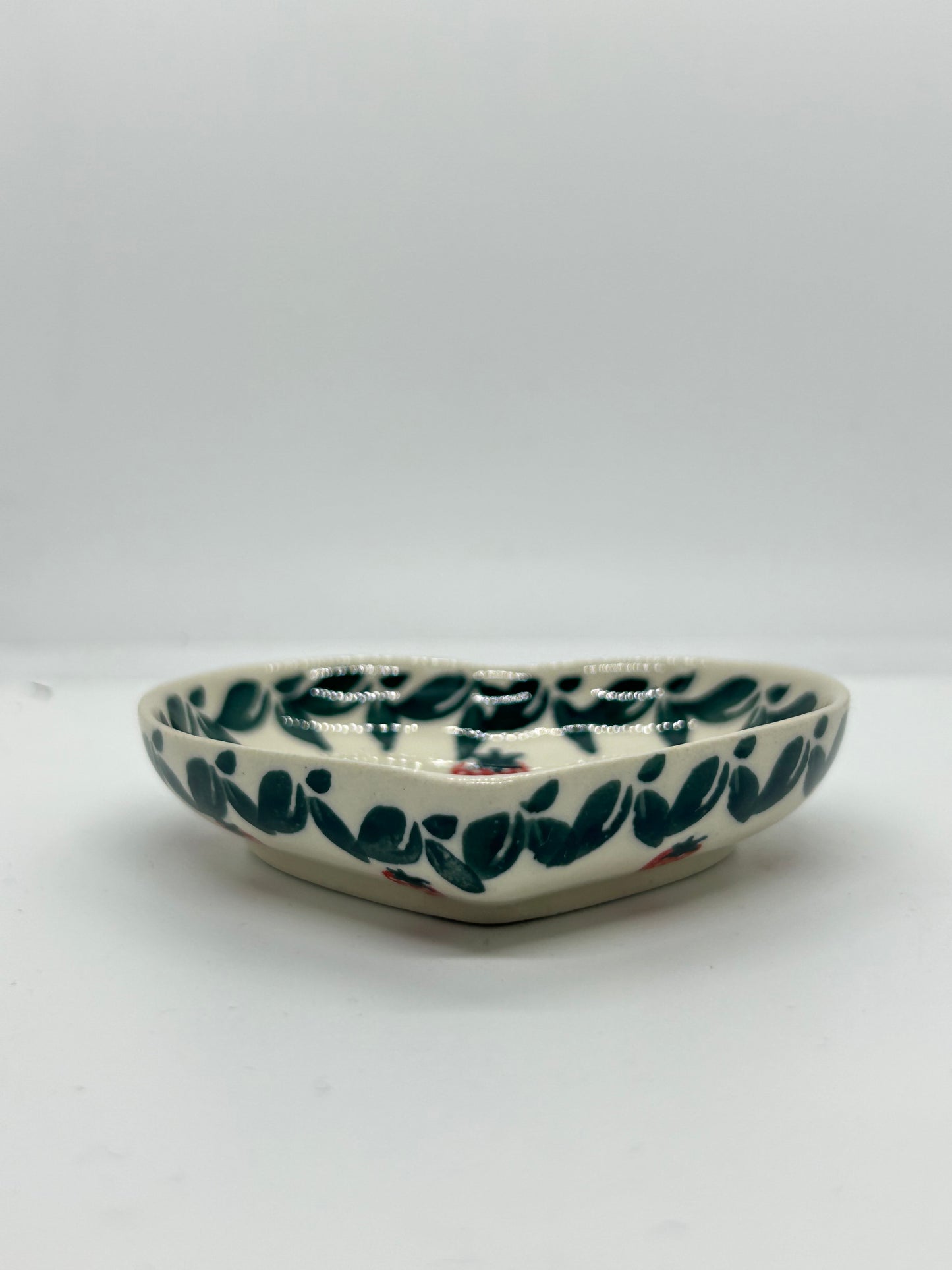 A7 Saucer Heart - D139