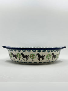 Baker ~ Round w/ Handles ~ 8 inch ~ 2256X - T4!