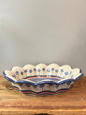 Wavy Edged Platter - PS25