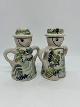 Load image into Gallery viewer, Salt &amp; Pepper Man &amp; Woman Set - GZ39