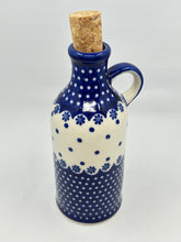 Load image into Gallery viewer, 0004 Short Bottle with Cork - U1035 - U