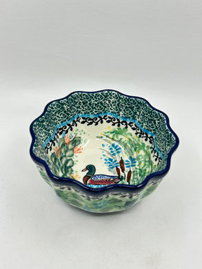 Bowl ~ Wavy Edge ~ 5 inch ~ U2734~ U4!