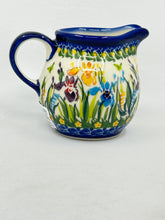 Load image into Gallery viewer, 5 oz Creamer - A895 - A1