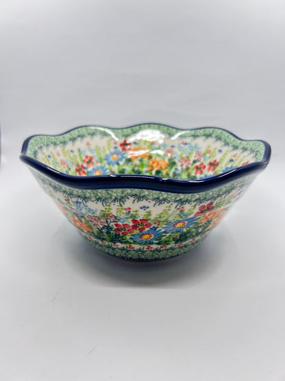 Bowl ~ Wavy Edge ~ Small ~ 8 inch ~ U5237 ~ U4*