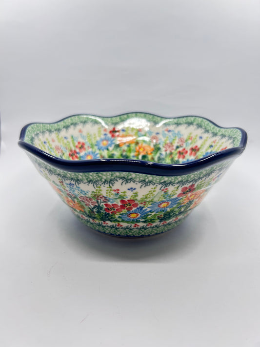 Bowl ~ Wavy Edge ~ Small ~ 8 inch ~ U5237 ~ U4*
