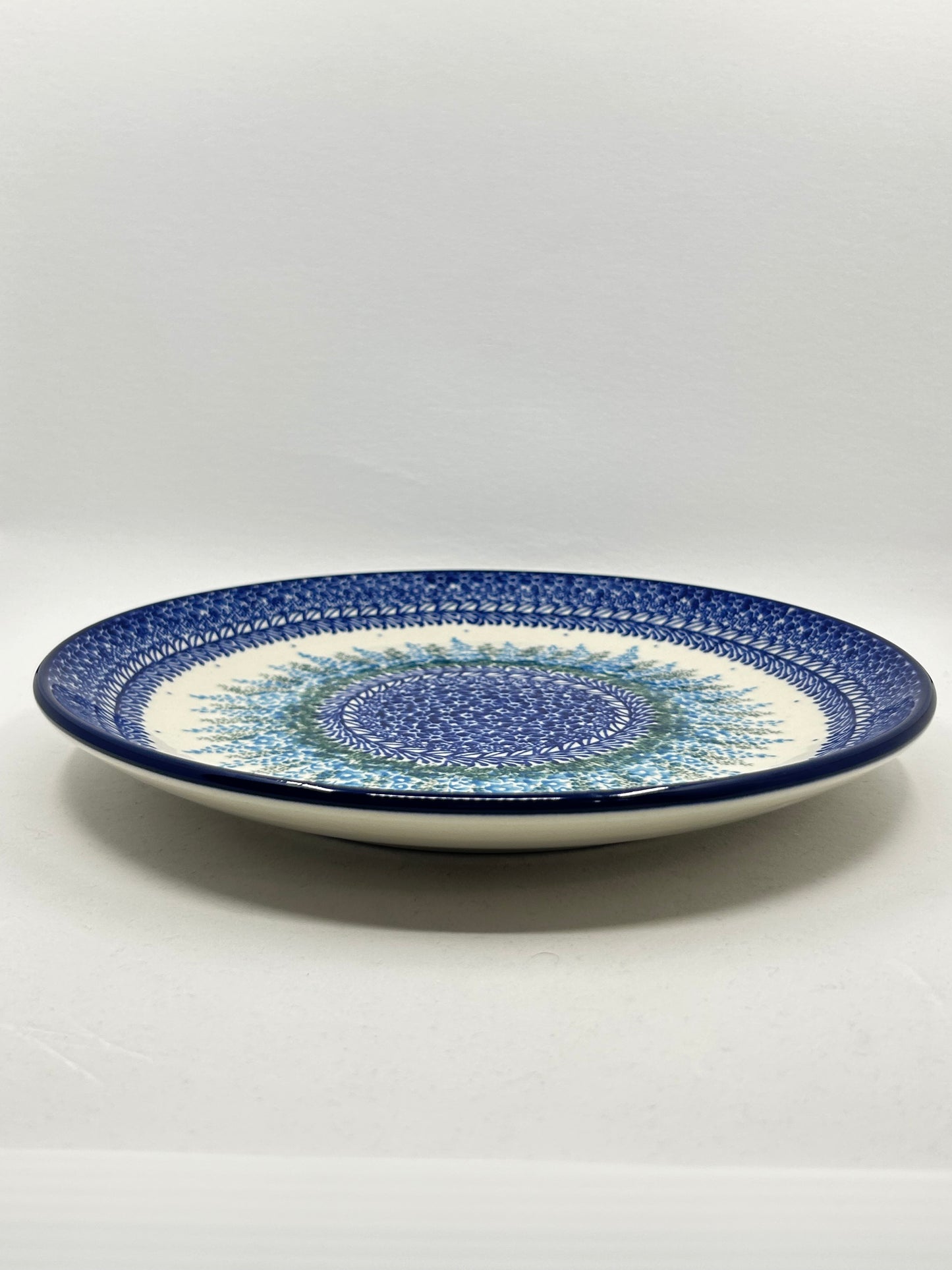 Plate ~ Dinner ~  10 inch ~ 3279X - T4!
