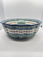Load image into Gallery viewer, Baker ~ Bundt Pan ~ 020AX ~ T1!
