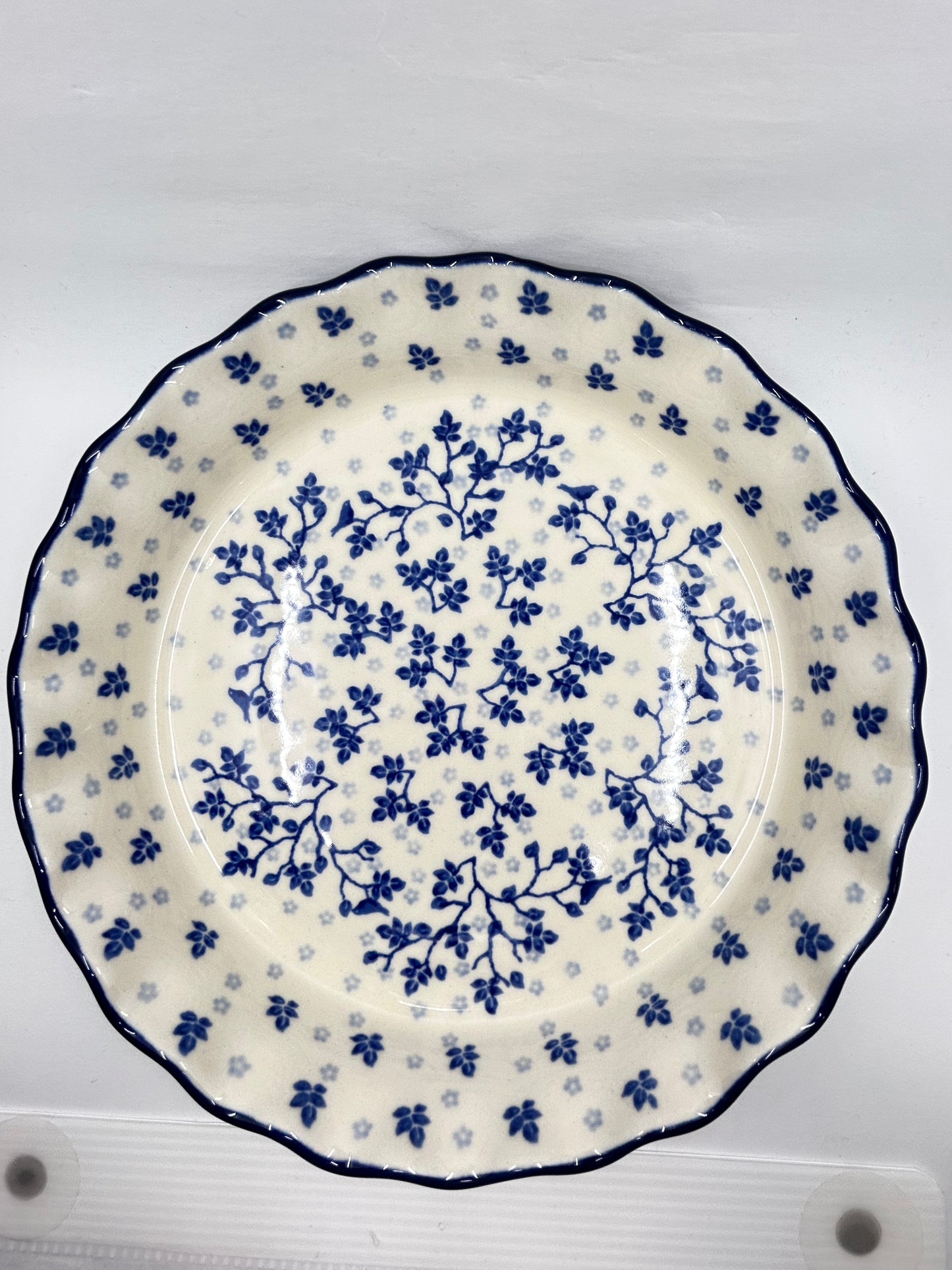 636 ~ Pie Plate ~ Fluted ~ 10" ~ 3206X - T4*