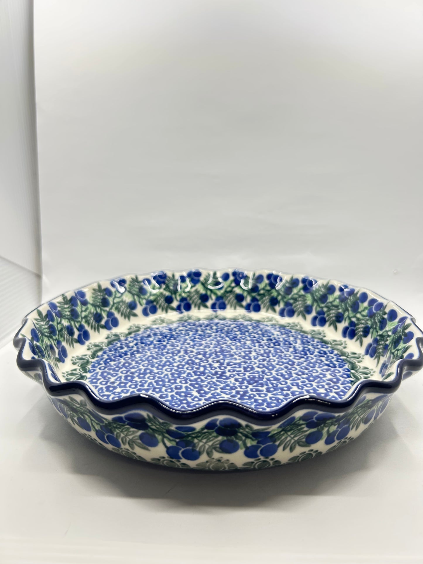 636 ~ Pie Plate ~ Fluted ~ 10" ~ 1413X - T3*